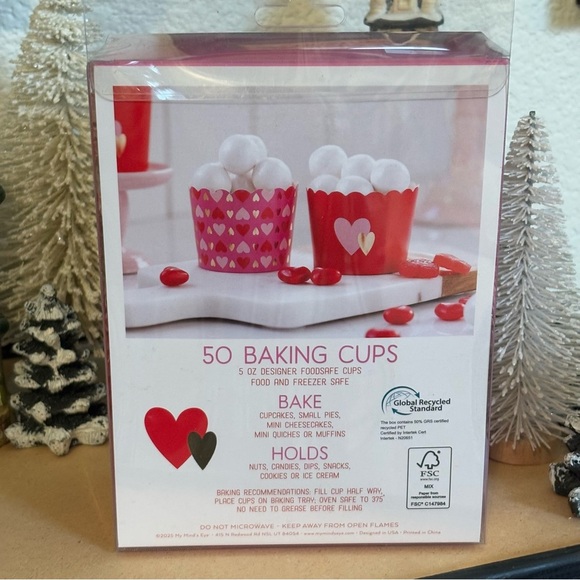 My Mind’s Eye 50 Red Heart Baking Cups VALENTINES DAY Party Birthday New In Box - Picture 4 of 4